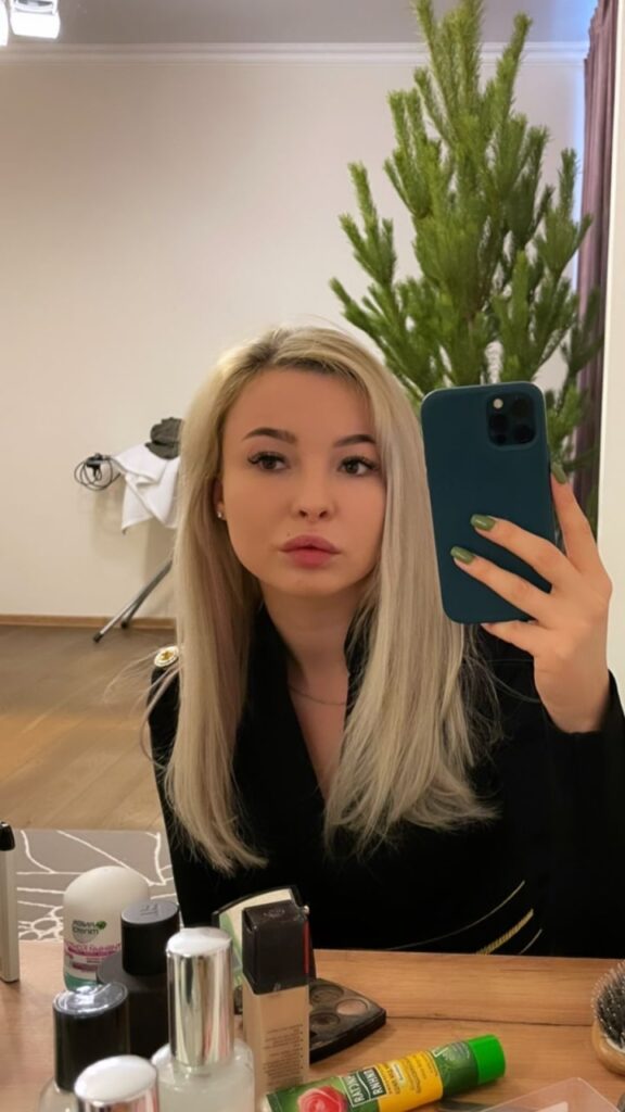 Эскортница Лиза в Москве