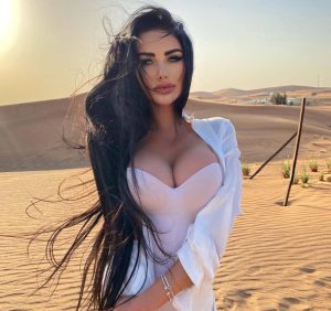 Элитная проститутка Крис в Москве