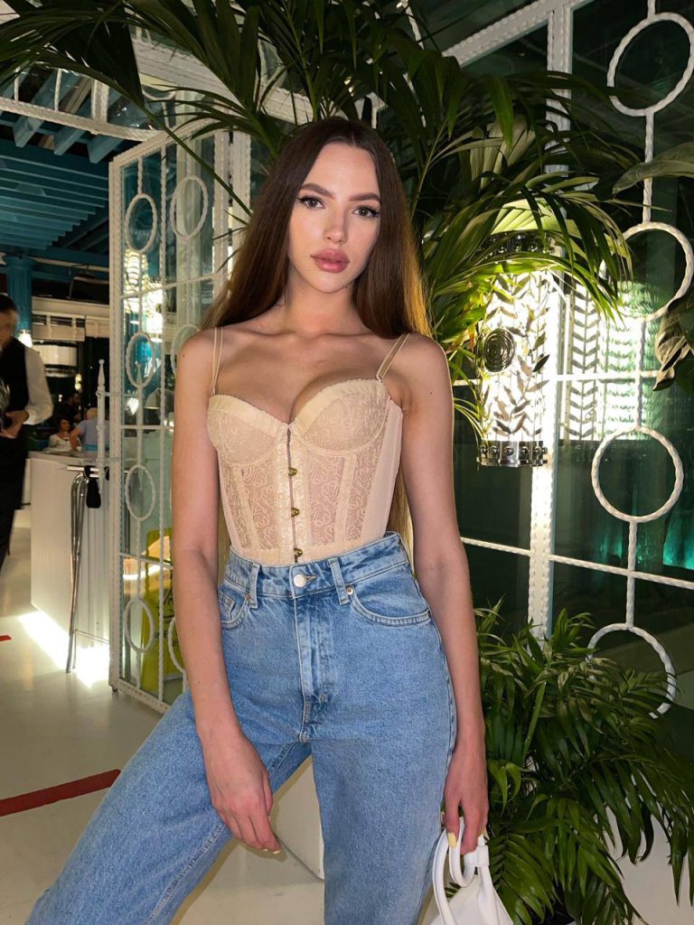 Индивидуалка Полина в городе Москве