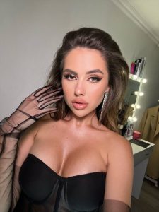 Элитная эскортница Силвия в Москве