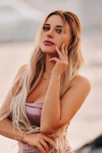 Шлюха Галя в городе Москве