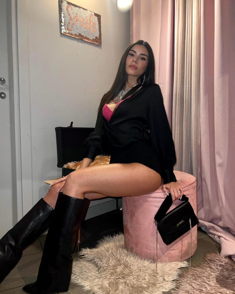 Элитная индивидуалка Лика в городе Москве